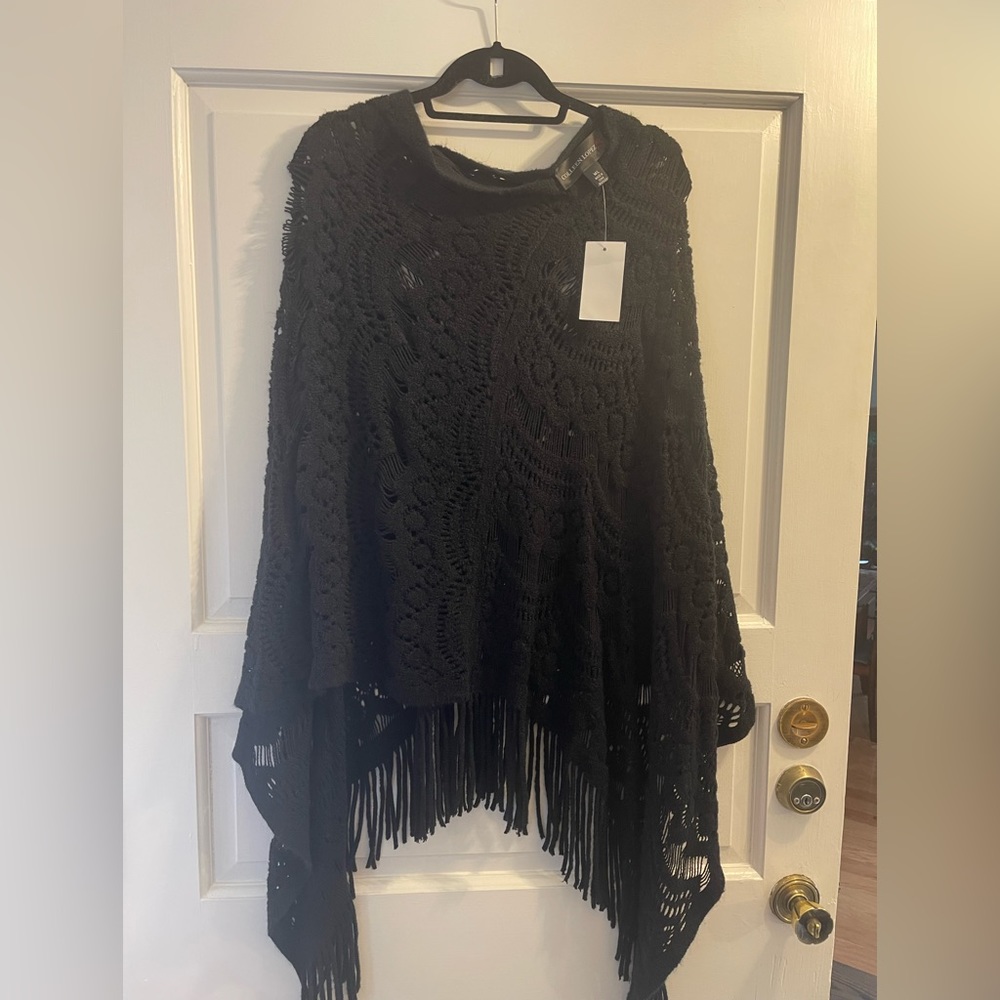 New women’s sweater/ poncho!
